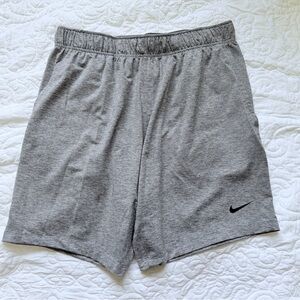 Nike Gray Men's Shorts